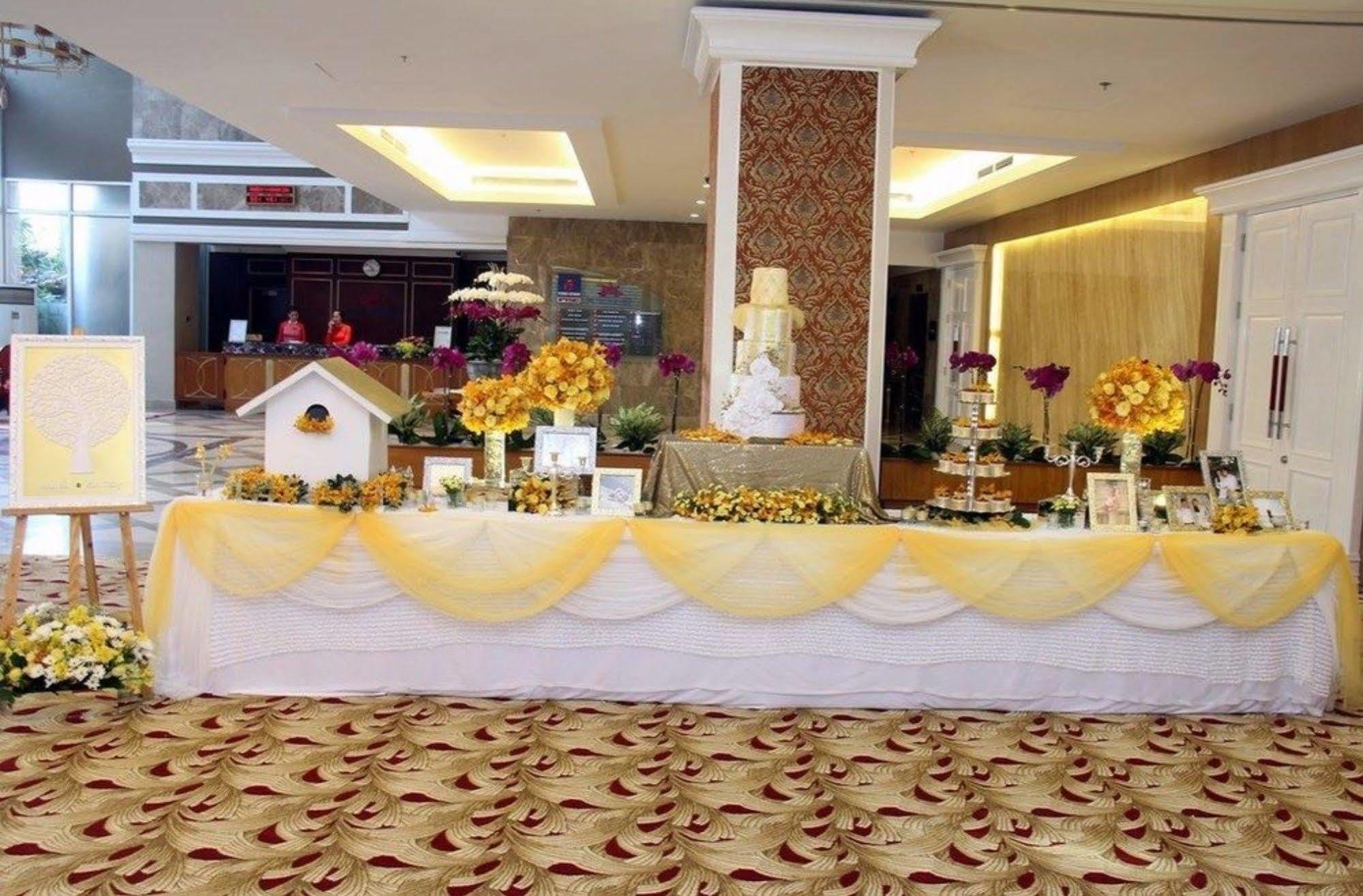Petro Hotel Βουνγκ Τάου Εξωτερικό φωτογραφία