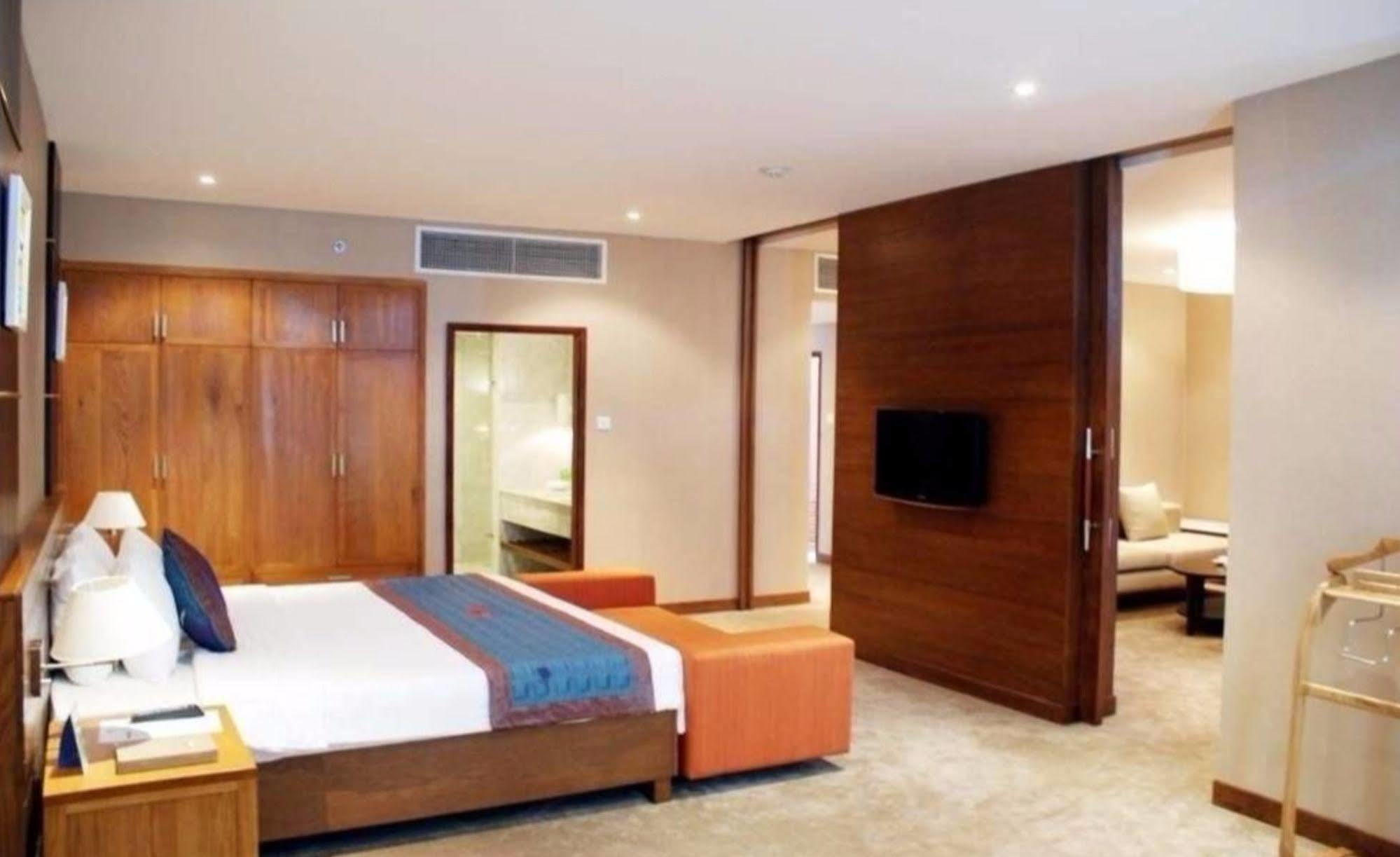 Petro Hotel Βουνγκ Τάου Εξωτερικό φωτογραφία